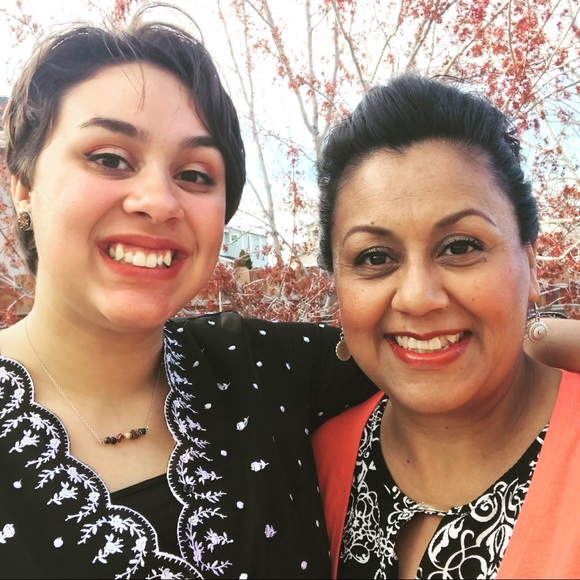 Meet your Posher, Veronica - Picture 5 of 8